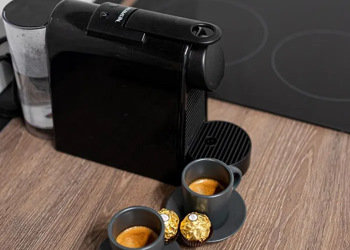 Square Haven A W. Balcony *